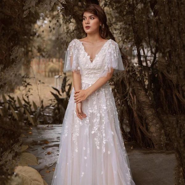 

other wedding dresses elegant v-neck dress white women' custom applique tulle a-lne short-sleeved summer bridal