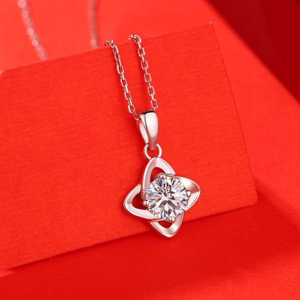 

sterling silver 925 necklace women's four leaf grass chaomosang diamond clavicle chain pendant, Black