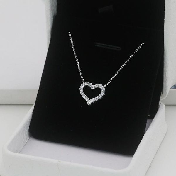 

chains tn2133 925 sterling silver set, heart-shaped necklace and stud earrings