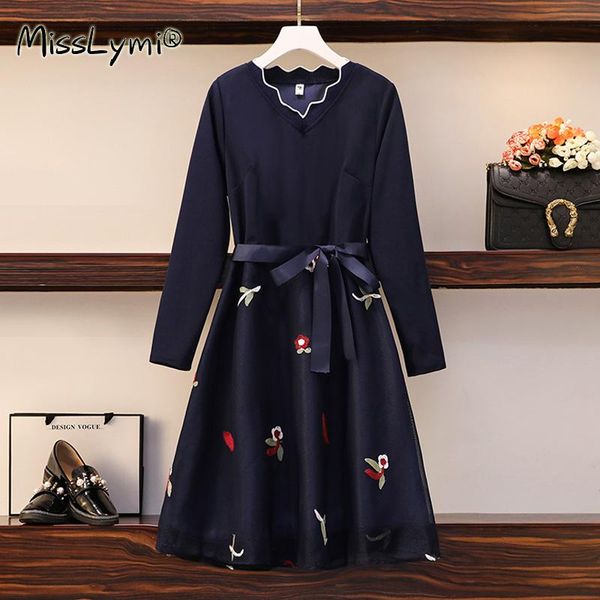 

plus size women cartoon embroidery dress spring 2021 bow fashion v-neck long sleeve patchwork ladies a-line mesh dresses casual, Black;gray