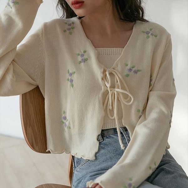 

vintage embroidery women knitted two sweaters piece set autumn long sleeve suit loose knit cropped cardigan tank top, White;black
