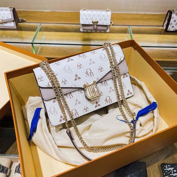 

hbp fashion organ style messenger bag 2021 spring new niche design sense texture women's advanced single shoulder small square