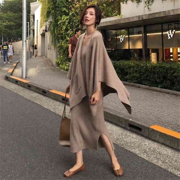 

autumn winter women knit wool blends cardigan coat knitwear jackets+two piece sleeveless knit dress set 210514, White
