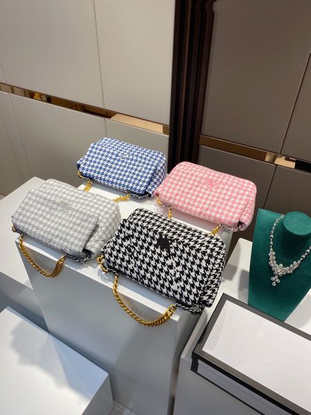 

high-end single shoulder bag imported fabrics details perfect women designers 19 series the fashion bags wholesale handbags