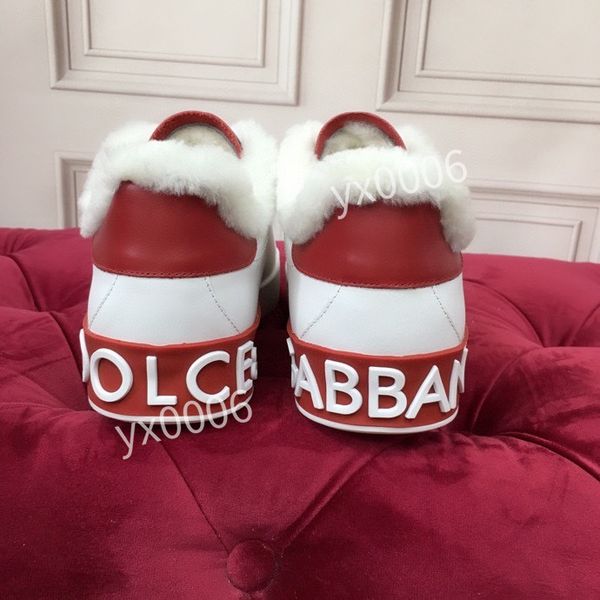 

2021 desinger women casual shoes monolith 35-45 triangle logo black shoe increase platform sneakers cloudbust classic patent matte loaf hc20, Red;white