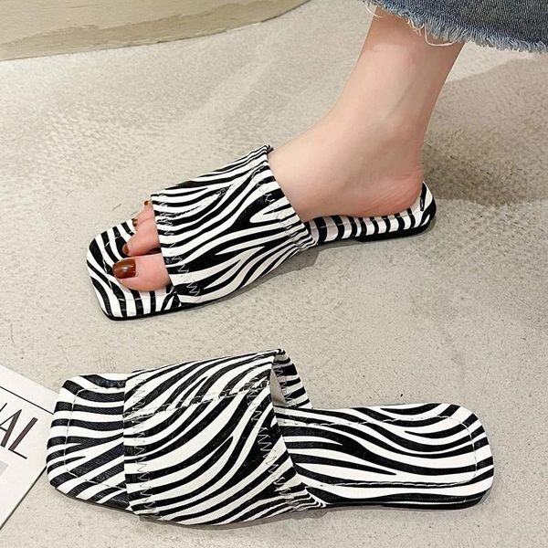 

slippers women black and white striped open-toe square head summer flat sandals 2021 casual flip flops shoes