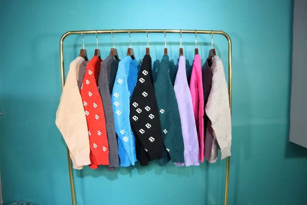 

men women sweaters casual fashion designer jumper classic jacquard letter crew neck winter warm comfortable design female sweater, White;black