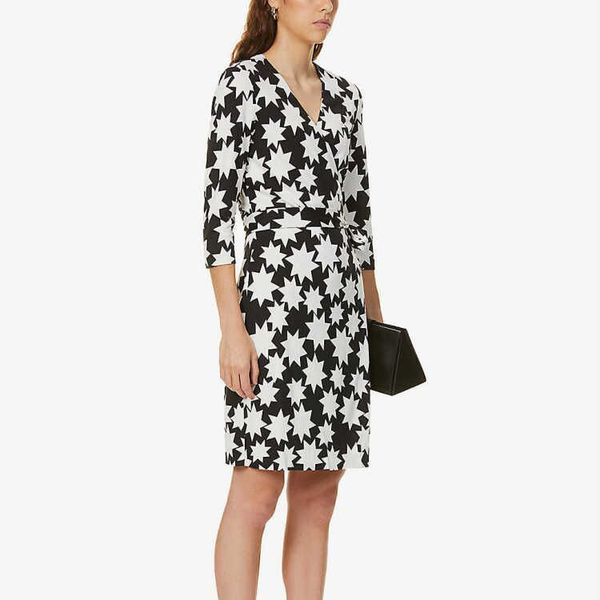 

dress early spring five pointed star print with buttocks and fresh temperament, White;black