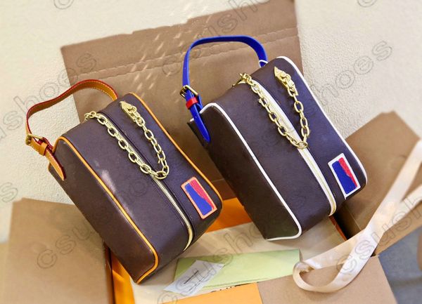 

bags cloakroom dopp kit cosetic poche toilette m45588 exclusive hardest piece to get toiletry cosmetic case makeup