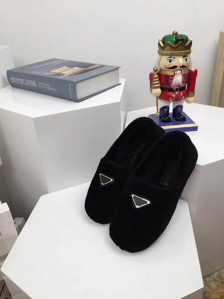 

slippers 2021 autumn and winter women's super soft warm brand woolen shoes casual p, Black