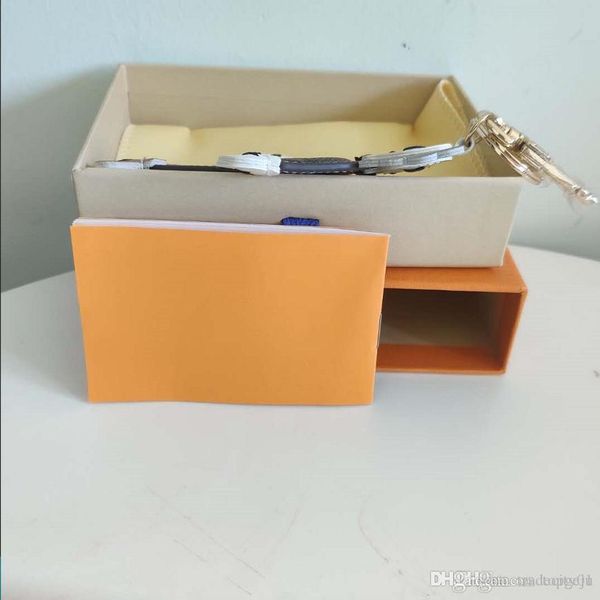 

9 styles leather keychain alloy material couple keychain bag pendant fashion accessory keychain car button, Silver