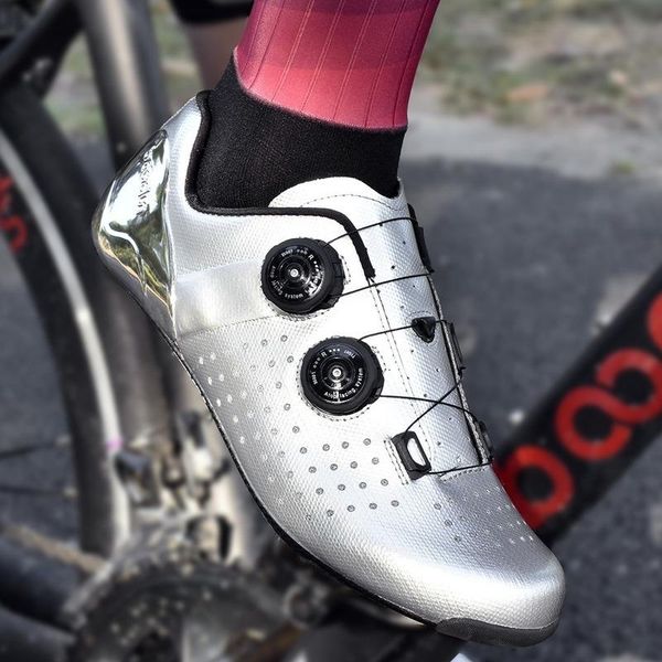 

professional ultralight men's road bike shoes with carbon sole breathable cycling lock racing bicycle footwear, Black