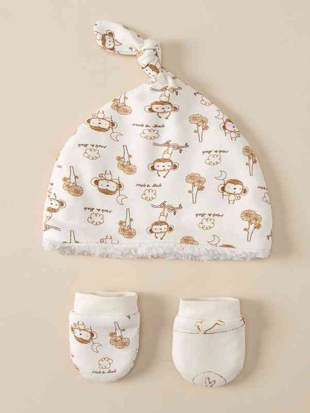 

baby cartoon graphic hat & 1pair gloves she, Yellow