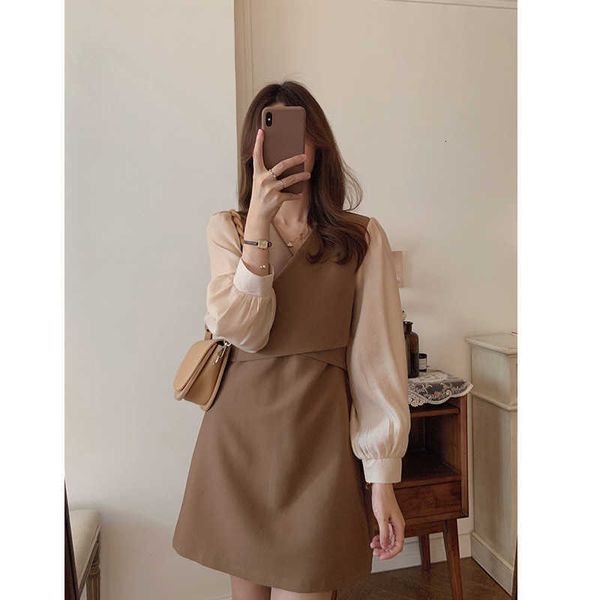 

temperament girls' seri autumn gauze collage short dr's long sleeve waist shows thin skirt, Black;gray