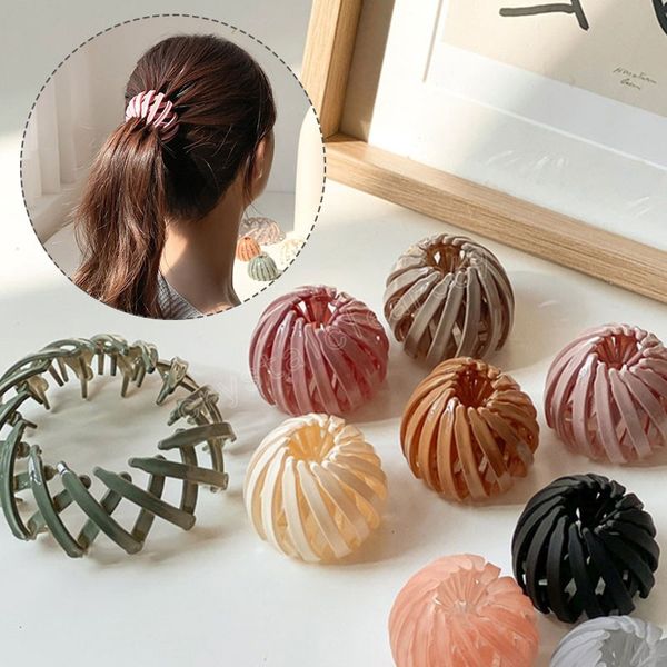 

women bun hair claw geometric horsetail buckle hair clip bird nest expanding female ponytail headwear hair accessories, Slivery;white