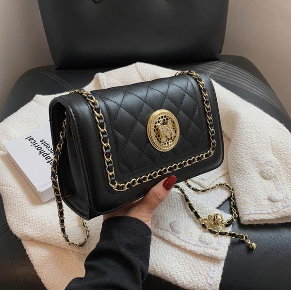 

women's bags autumn/winter trend embroidered line rhombus chain fashion one shoulder messenger bags