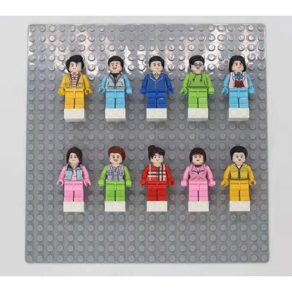 

doll compatible with lego small particle doll building blocks puzzle assembly loose parts vise lifter