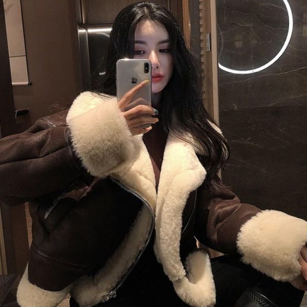 

women's jackets fashion winter warm thick fleece jacket women vintage motorcycle biker zippers loose fit faux wool liner short coat, Black;brown