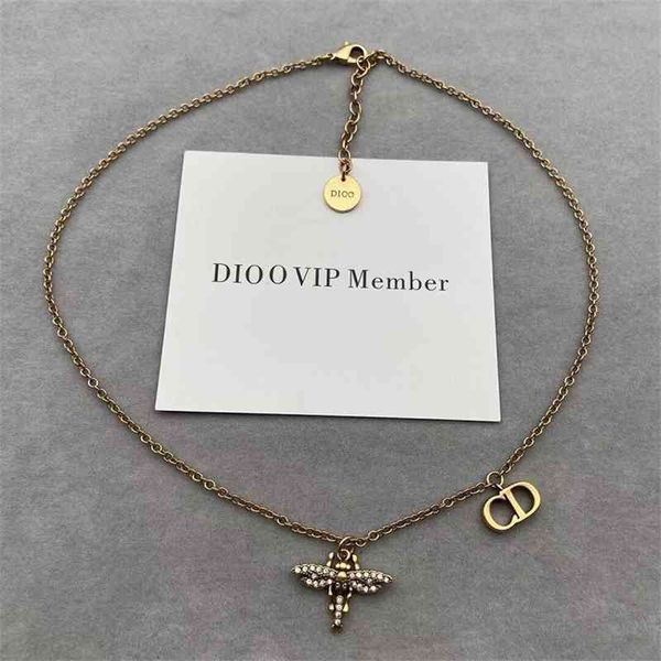 

/ house 2021 new bee pendant necklace fashion net red same brass material, Silver