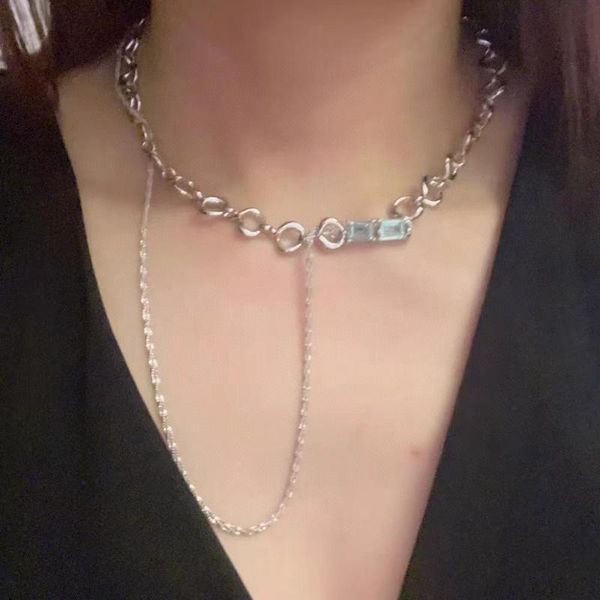 

pendant necklaces twist stitching simple green gem clavicle chain, Silver