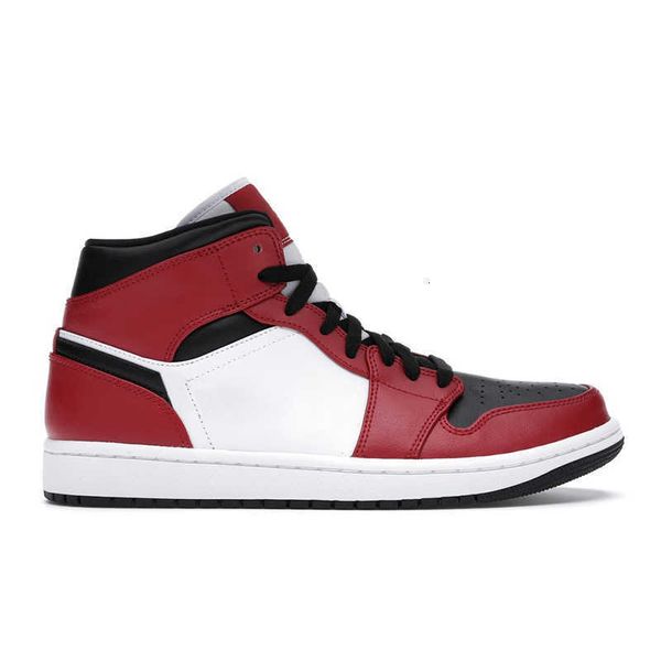 

n basketball shoes 1s jumpman 1 racer blue black metallic gold banned bred toe obsidian light smoke grey mens trainers sneakers 37