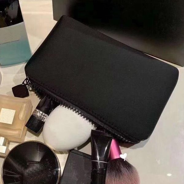 

quality cosmetic zipper design bags fashion brand high capacity women travel portable makeup
