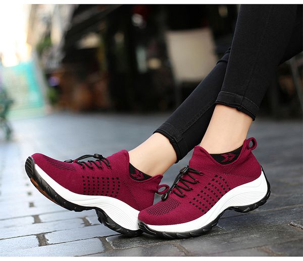 

women's shoes autumn 2021 new breathable soft-soled running shoes casual sports shoe women nd117
