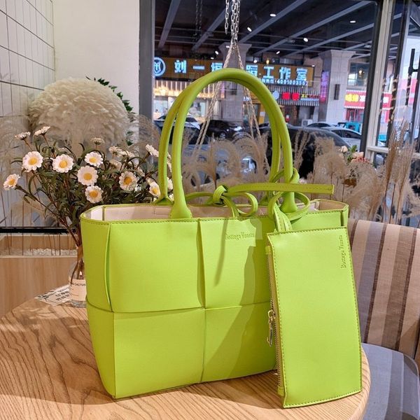 

wholesale bottage bvs woven leather 21 women's large capacity niche fashion bags[finished on july 21] handbag yw