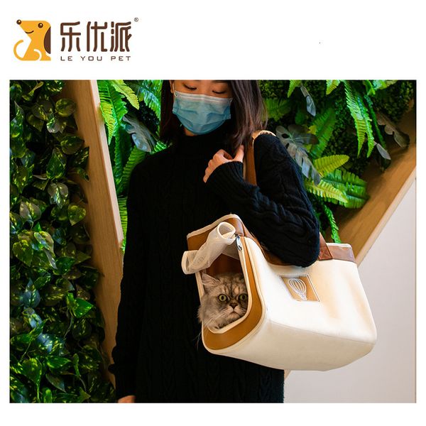 

leyoupai's large size outdoor portable cat backpack beauty pet bag
