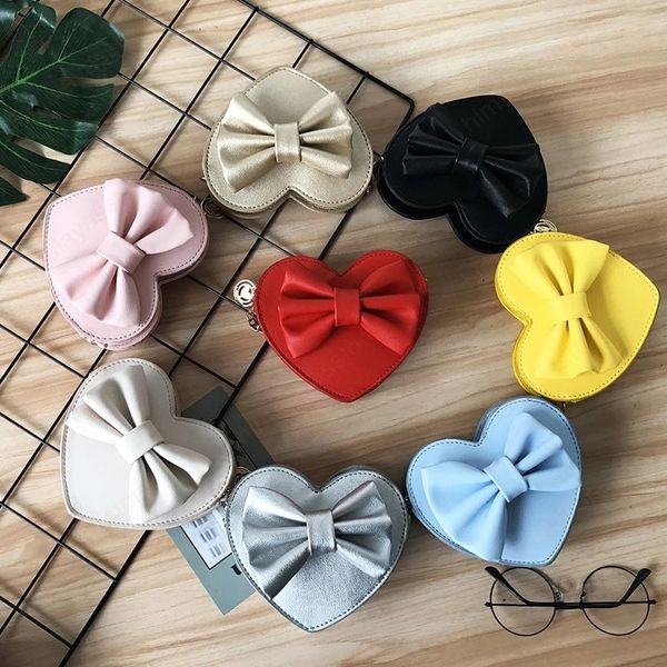 Korean Style Kids Mini Purses and Handbags Cute Girls Heart Messenger Bag Little Girl Small Coin Pouch Baby Wallet Clutch Bag