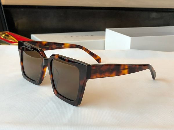 

summer sunglasses for men women 4s489 style anti-ultraviolet retro plate full frame fashion eyeglasses random box, White;black