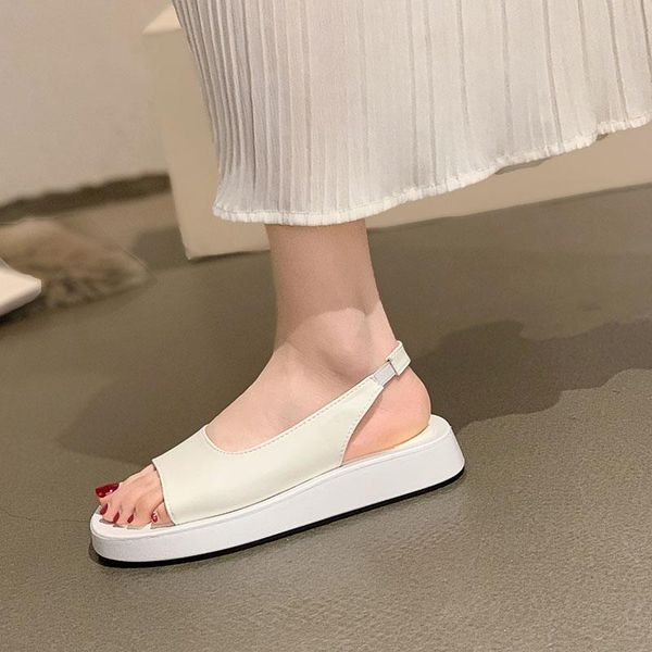 

sandals women's summer 2021 internet celebrity super fashion all-match french retro slip-on platform non-slip roman shoes, Black