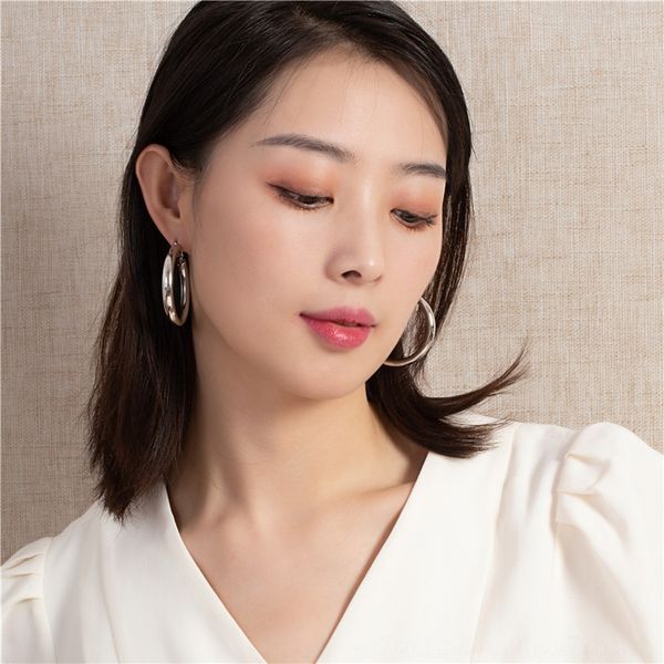 

62YU exaggeratedand simple circle metal sequin popular exaggeratedaccessories and earringssimple circle earrings metal sequin acc stud, Golden;silver