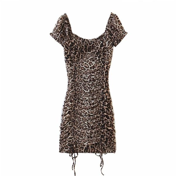 Mulheres verão sexy leopardo vestido de manga curta alta busto elástico plissado lápis es feminino rua mini bainha pano 210513