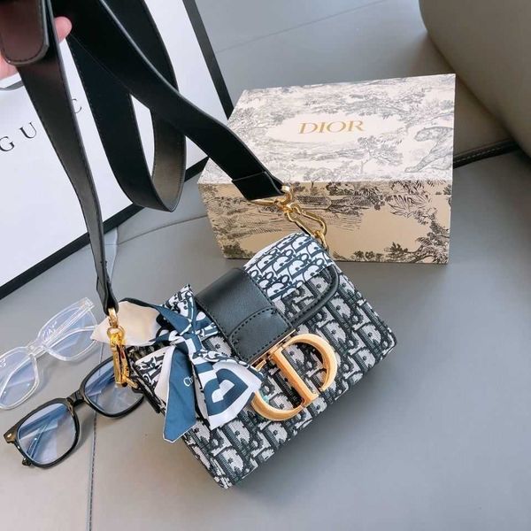 

d di ce 2021 casual and versatile fashion one shoulder messenger bag original mini box bag bags factory outlet zly