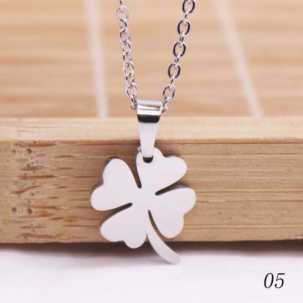 

stainless necklace simple fashion clover stainless steel pendant yiwu jewelry, Black