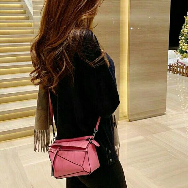 

"counter quality" popular leather 2019 star mini geometric bag