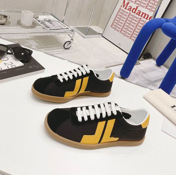 

women's leather leisure moral training shoes sports designer men's triple s lace up  colors white black size 35-40 outdoor box t