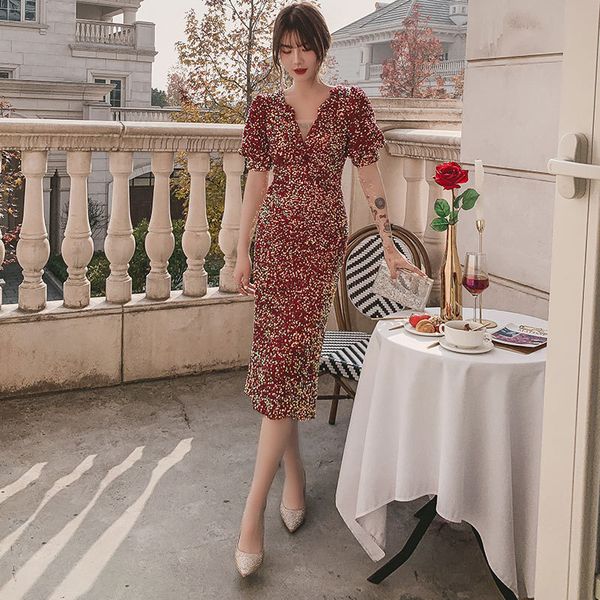 

celebrity evening 2021 style can wear red v-neck small man temperament sequin fishtail toast drs at ordinary tim, Black