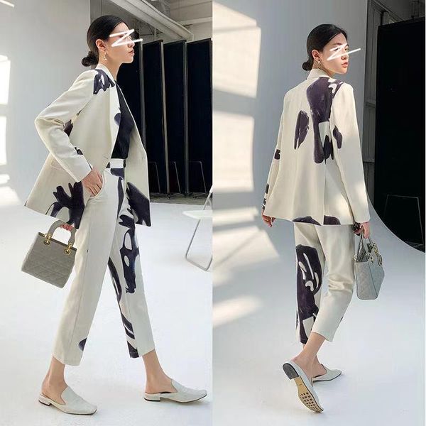 

women's two piece pants retro printed suit female professional casual loose jacket fashion two-piece, White