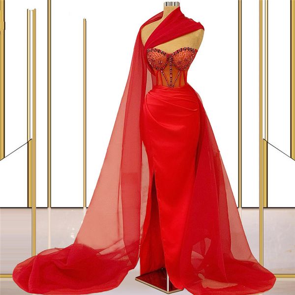 Abiti da sera rossi di illusione sexy con abito da ballo a sirena avvolgente con perline Dubai arabo caftano Abaya abbigliamento da festa Robe de mari￩e