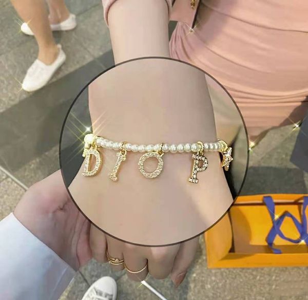 

70% off luxury jewelry dijia zircon letter star junior high school students fashion pearl show white hand adornment girls versatile bracelet, Silver
