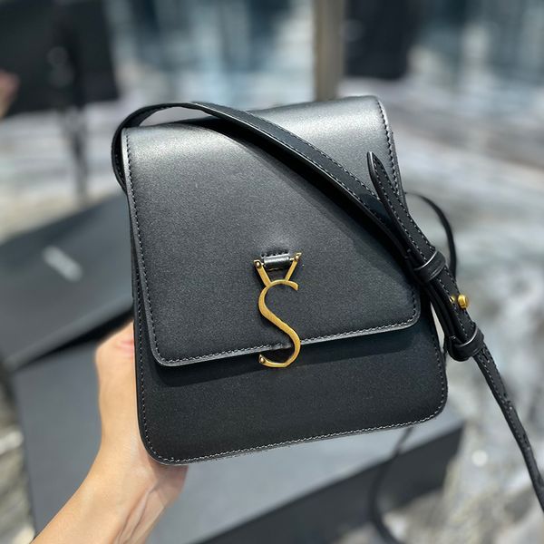 

designer fashion new women shell bag y logo luxury ladies tote beach handbag sunlight seaside holiday iconic handbags travel shoulder bags w
