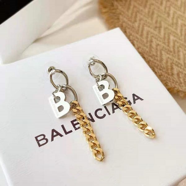 

design jewelry twist chain letter earrings 2021 fashion brass earrings female 925 silver needle