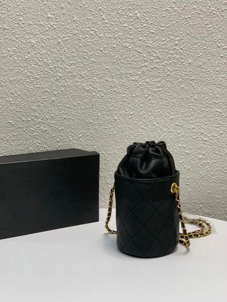 

2021 women's brand shouldercrossbody drawstring bucket bag
