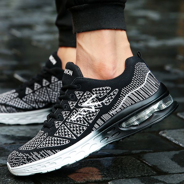 

2021 designer running shoes for men women blue grey red fashion mens trainers outdoor sports sneakers size 35-45 zn, White;red