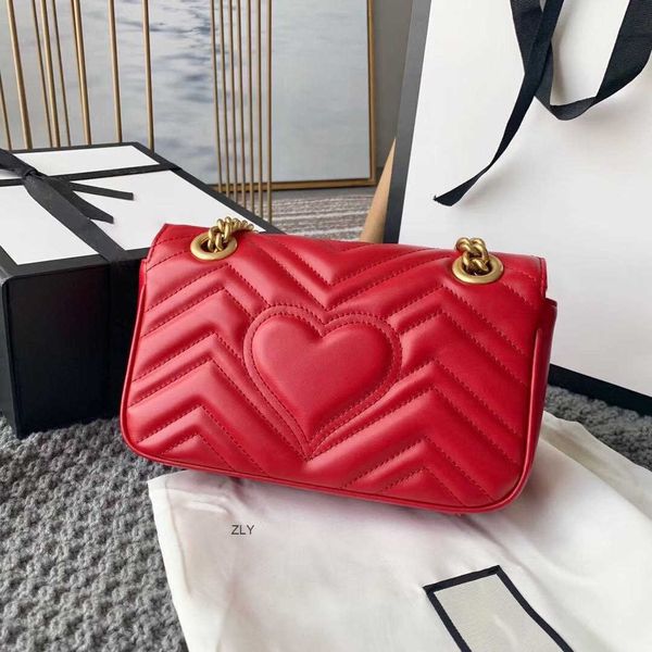 

women luxurys designers bags 2021 womens handbags purses designer crossbody wallet bag louisbags_18 year old pure sweet love chain and valen