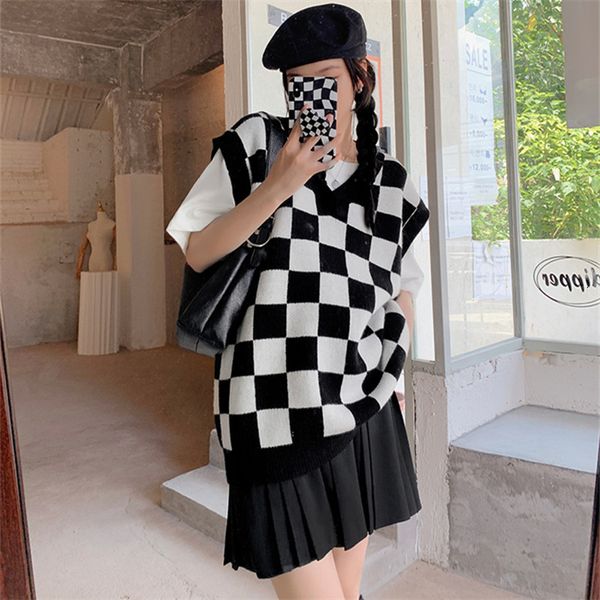 

2021 autumn winter chsboard checkered knitted vt women's loose sleevels sweater pullover top, Black;white