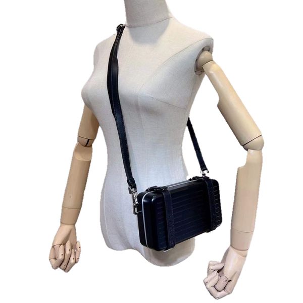 

witn logo designers bag magnesium aluminum alloy material designer handbags tote bags for women shoulderbag handbag with brand purse square