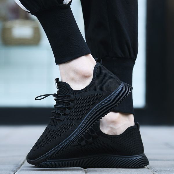 

sell 220 women men running shoe triple black white blue brown team red dark grey pure platinum sports shoes trainers sneakers 40-45